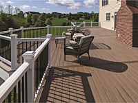 <b>TimberTech Reserve Dark Roast composite decking with White Washington Vinyl Railing with square black aluminum balusters 2</b>